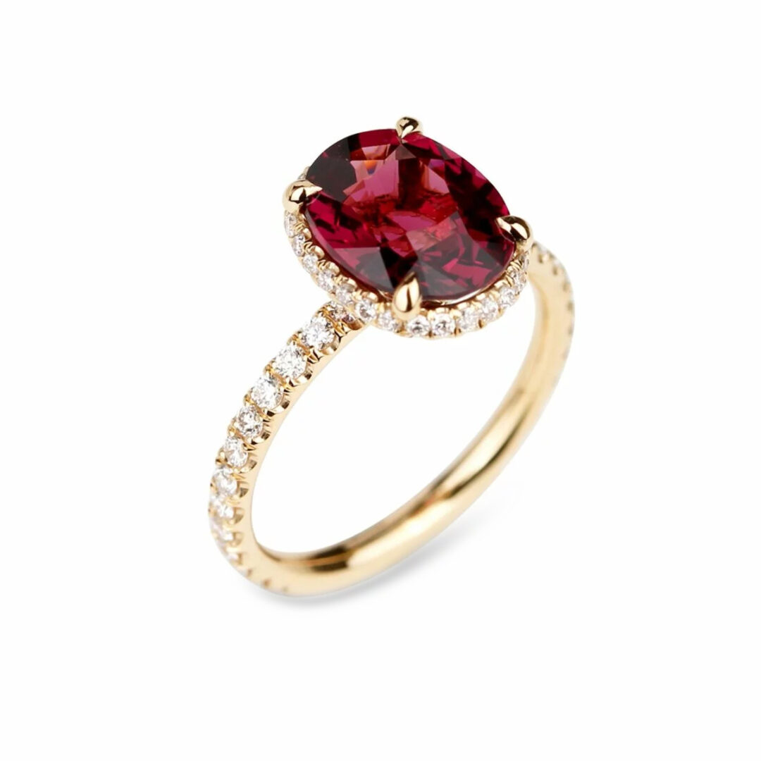 Bague grenat ovale anneau en or rose et diamants collection Crown Compagnie des Gemmes Paris