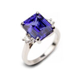 Bague Fiançailles Harcourt Tanzanite Diamants Et Or Blanc De La ...